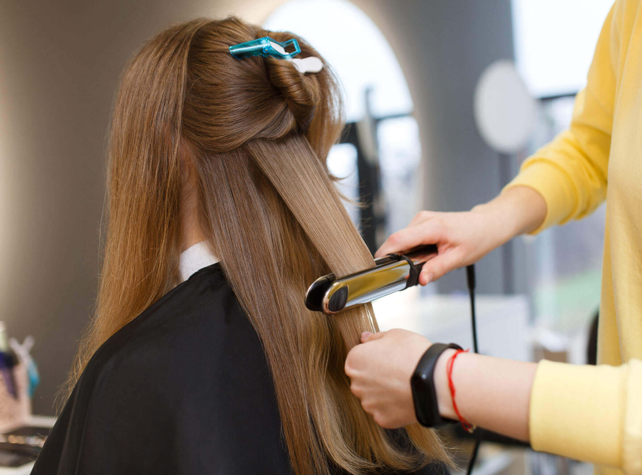 hair stylist and makeup artist courses